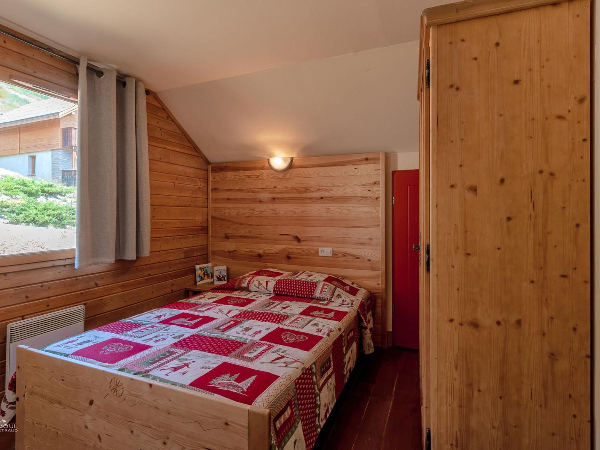Chalet En Bois Avec 3 Chambres A Pra Loup - Fr-1-165A-47 Uvernet-Fours Exterior foto